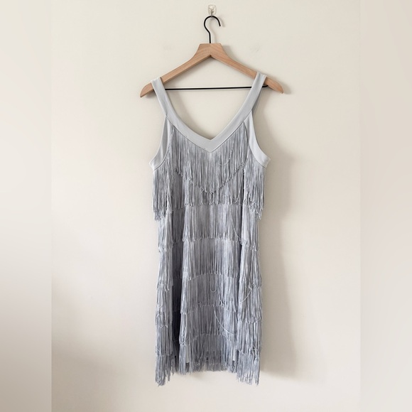 NWT White House Black Market Flapper Fringe Dress in Gray Size M - Picture 8 of 8